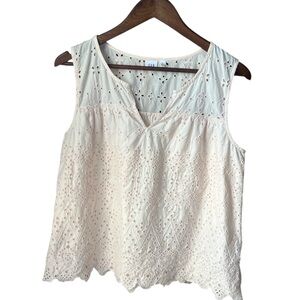 GAP Cream Eyelet Sleeveless Blouse